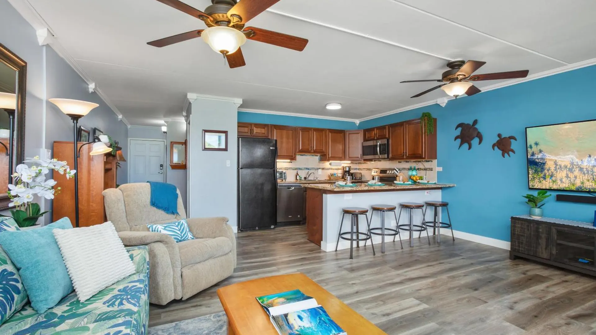 Kihei Ali'I Kai Condo With King Bed, 55
