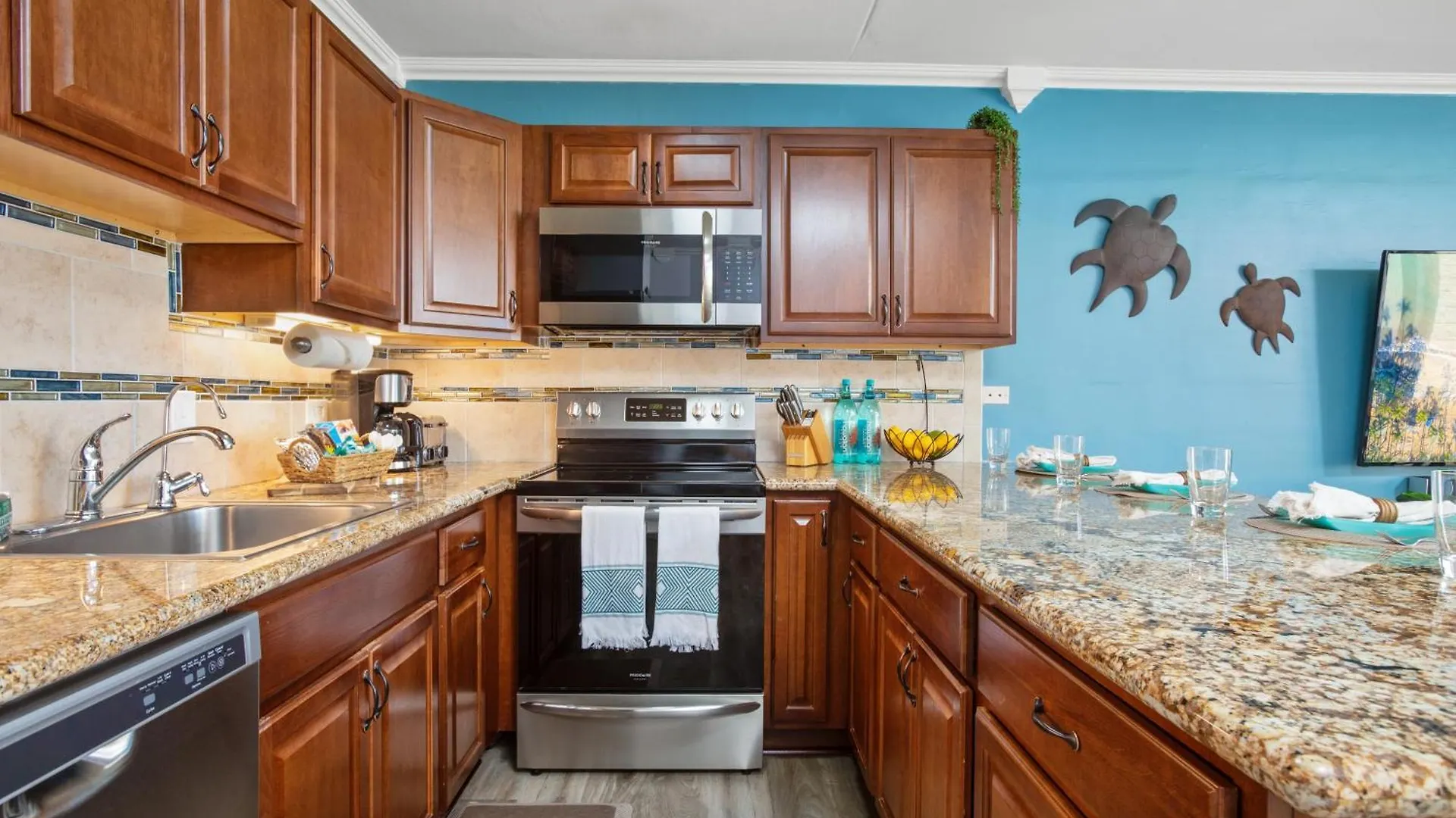 Kihei Ali'I Kai Condo With King Bed, 55